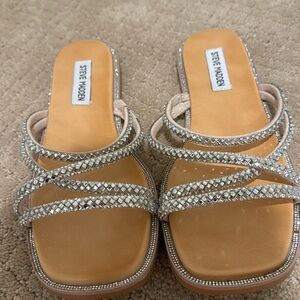 Cute sparkling sandal flats